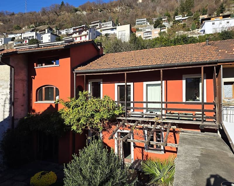 Casa tipica ticinese di 6 locali (2)