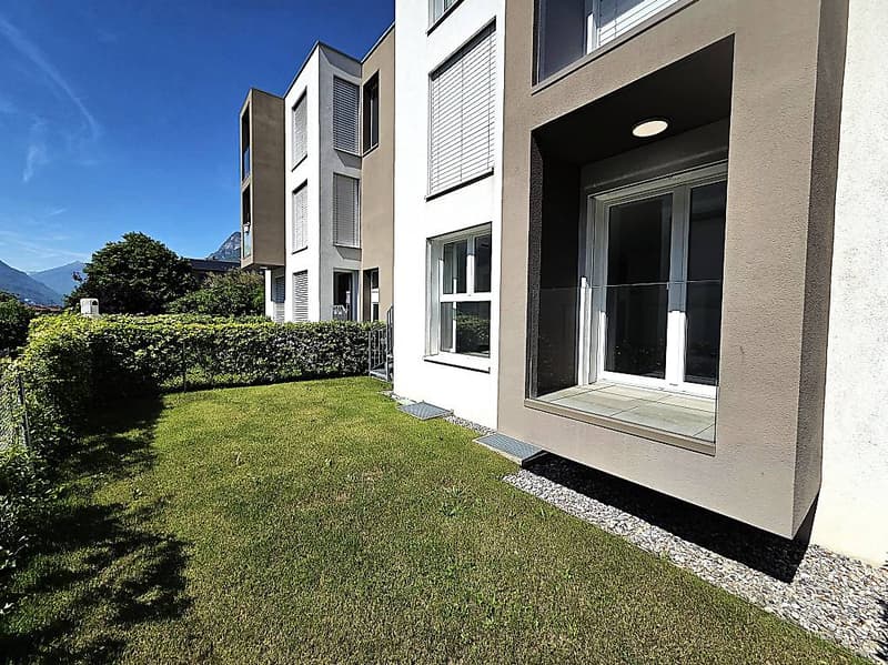 Splendido 4.5 locali con giardino a Claro (3)