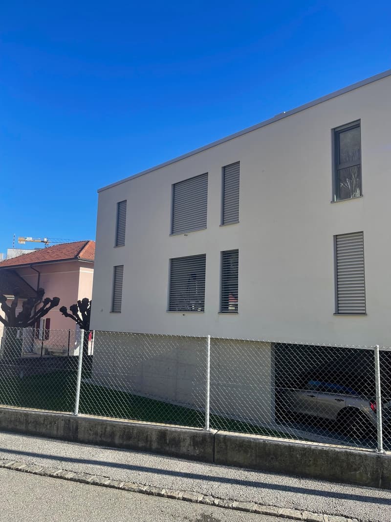 Moderno appartamento 1.5 locali a Carasso (5)