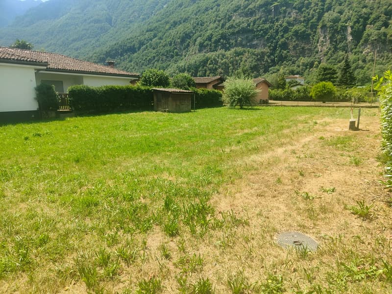 Terreno edificabile a Lodrino (4)
