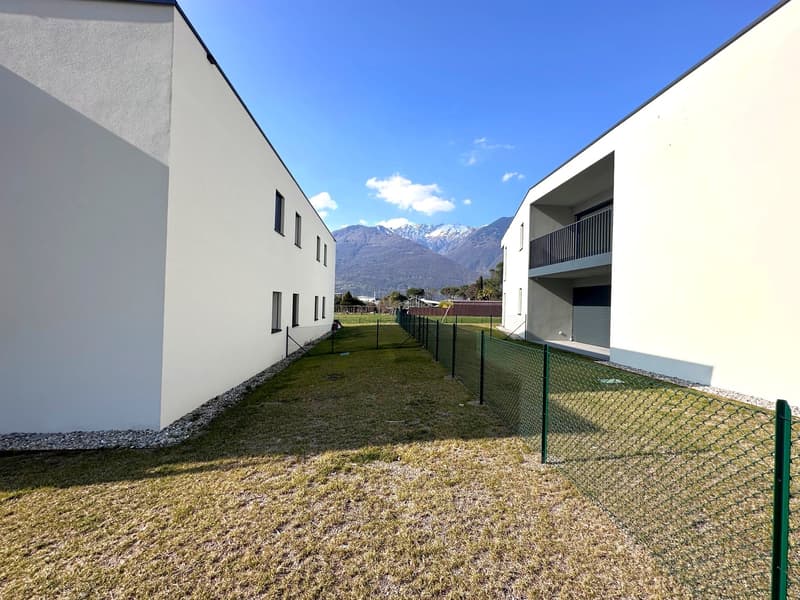 Nuovi appartamenti di 2.5 locali con giardino, Al Guast 21 a Camorino (8)