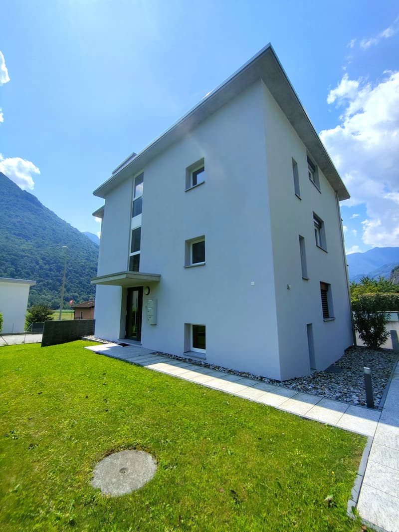 Appartamento 3 ½ locali, 1° Piano, zona residenziale Lumino (1)