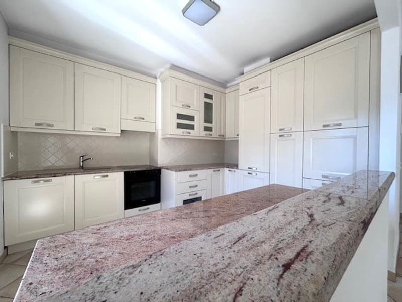 Grande 4 ½ locali a Giubiasco in zona residenziale (7)