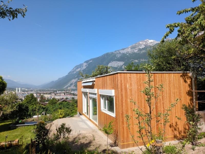 Ökologisches Tiny House an idyllischer Lage mit grossem Sitzplatz und Garten (1)
