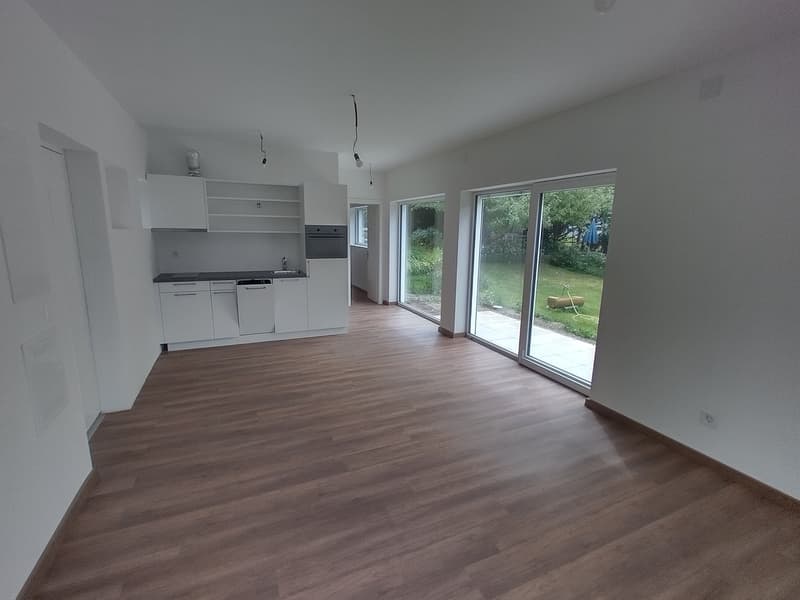 Ökologisches Tiny House an idyllischer Lage mit grossem Sitzplatz und Garten (5)