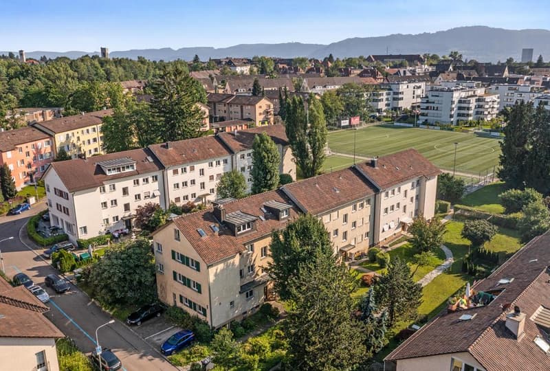 Komplett renovierte 3-Zimmer-Wohnung mit Gartensitzplatz und grossem Bastelraum an sehr ruhiger Lage (13)