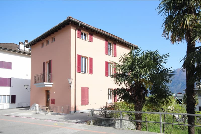 Zweitwohnsitz - Duplex-Ferienwohnung mit schöner Aussicht bis zum Lago Maggiore (1)