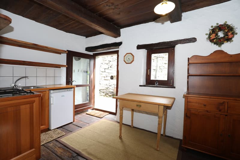 Sehr schönes Rustico mit Sicht auf die Berge im Maggiatal (8)
