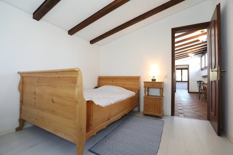Schönes Einfamilien-/Ferienhaus mit Pool und Sicht auf den Lago Maggiore (16)