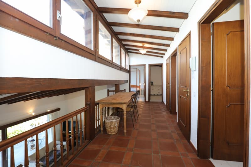 Schönes Einfamilien-/Ferienhaus mit Pool und Sicht auf den Lago Maggiore (13)