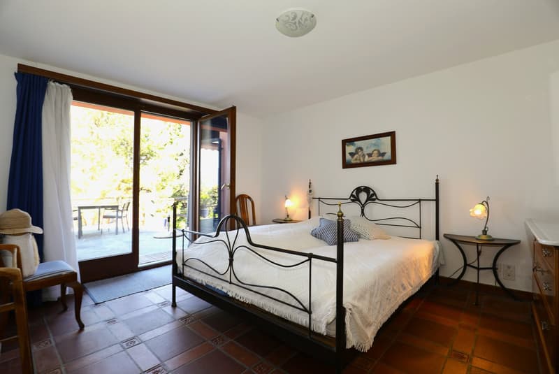 Schönes Einfamilien-/Ferienhaus mit Pool und Sicht auf den Lago Maggiore (11)