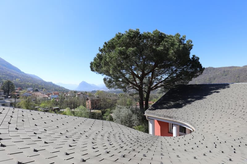 Architektonisch exklusive Villa mit Panoramasicht im Luganese (15)