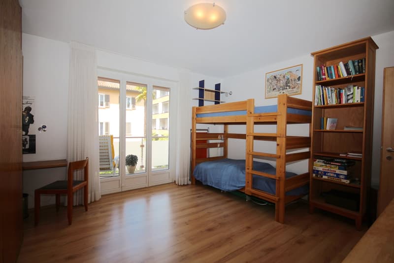 Charmante 2.5-Zimmer-Wohnung mit Balkon und Bergblick in Ascona (12)