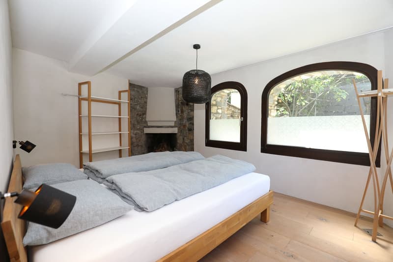 Attraktive, komplett renovierte 2.5-Zimmer-Maisonette-Wohnung (9)