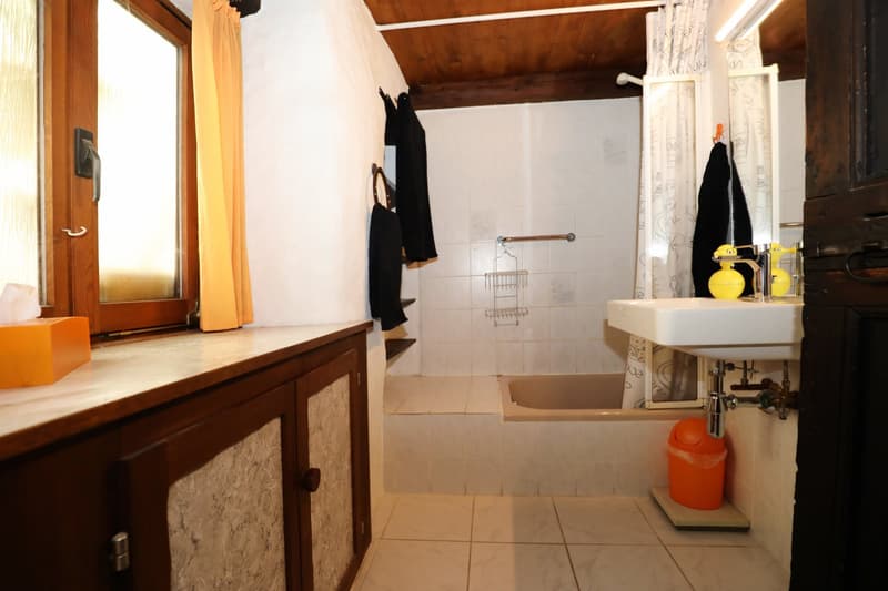 Grosszügiges Rustico, mit originalen Details und Geschmack ausgebaut (12)