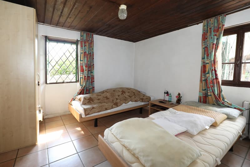 Haus inmitten von Rebbergen und schöner Weitsicht (13)