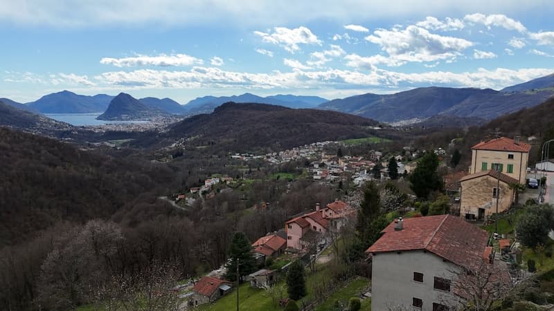 Casa Unifamiliare da riattare con stupenda vista e con licenza approvata (5)