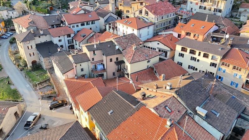 Casa unifamiliare nel nucleo di Bigorio (5)