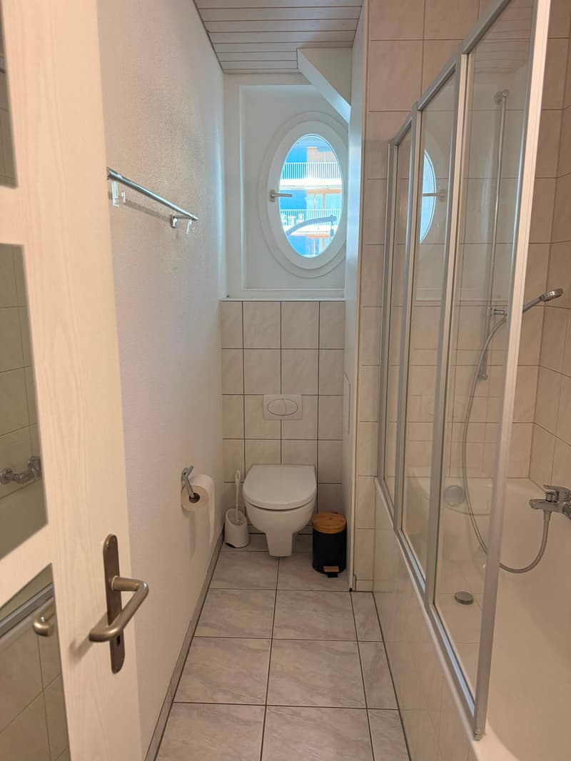 Grosszügige 4.5 - Zimmerwohnung im Zentrum von Goldau (11)