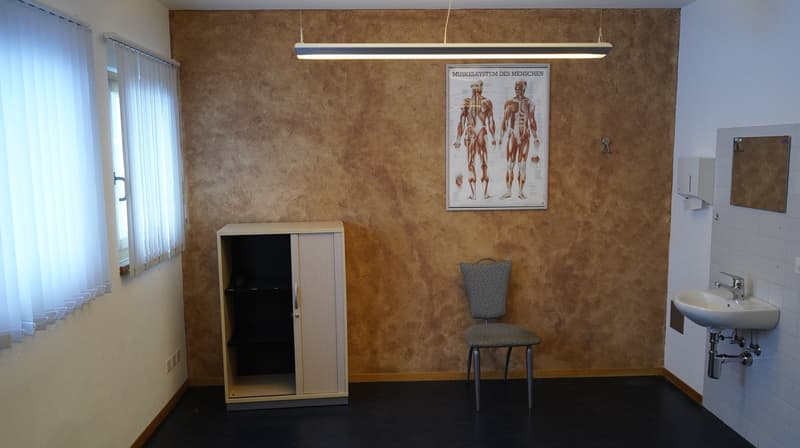 Practice/Therapy/Office spaces or other (playrooms - meeting point etc.) (4)