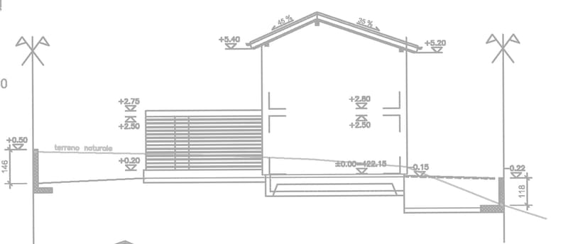 Elegante villetta con produzione indipendente di energia (14)