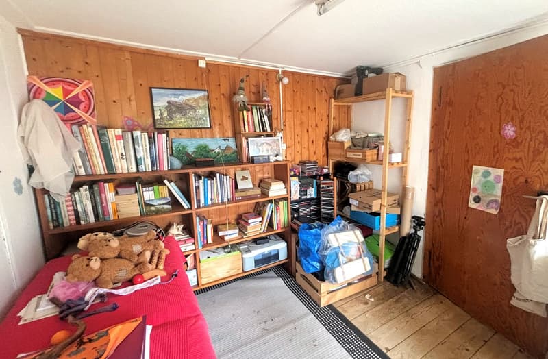 Grande casa in stile alpino in posizione comoda e strategica (6)