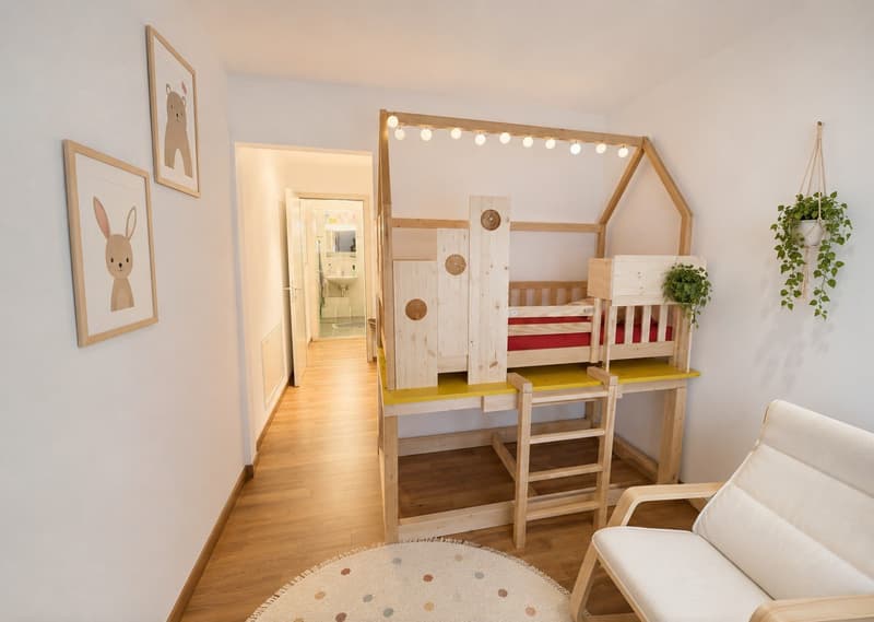 Casa molto ben ristrutturata con appartamenti di 4,5 locali duplex + 2,5 locali al PT (16)