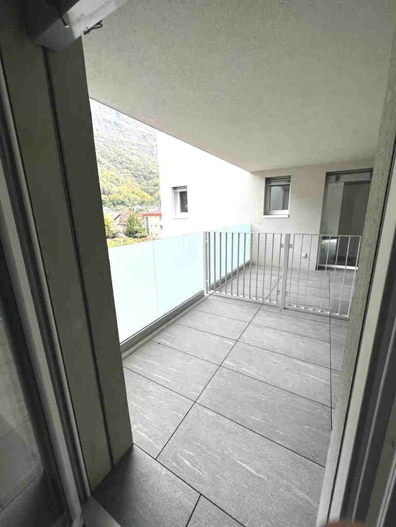 Attico con terrazza in zona comoda e strategica (13)