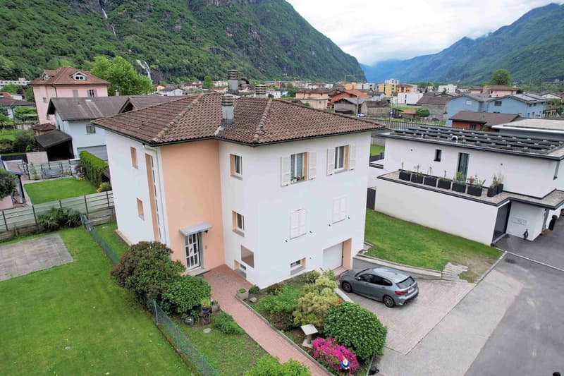 Casa bifamiliare ben ristrutturata a due passi dal centro (2)