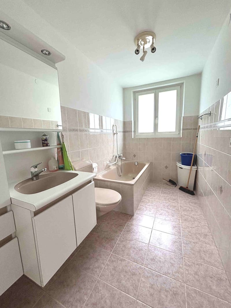 Casa bifamiliare ben ristrutturata a due passi dal centro (13)