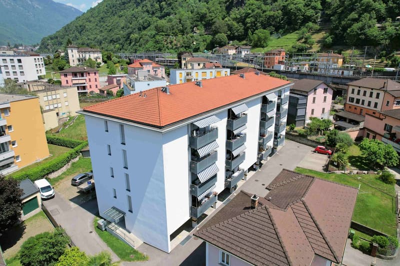 Appartamento con terrazza ben esposta in zona comoda e ben servita (2)