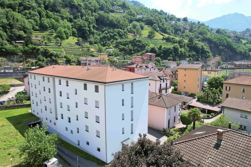 Appartamento con terrazza ben esposta in zona comoda e ben servita (4)