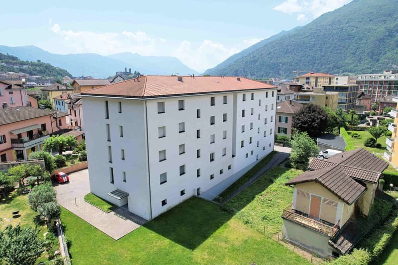 Appartamento con terrazza ben esposta in zona comoda e ben servita (3)