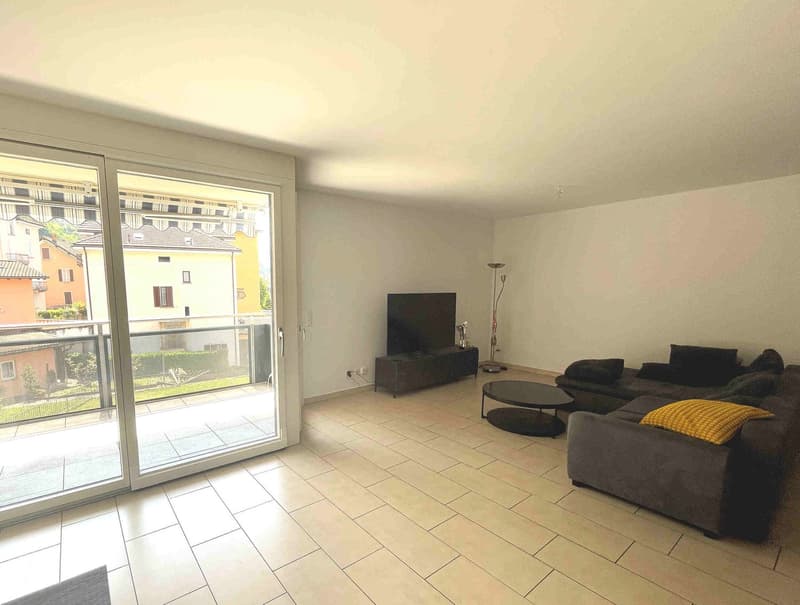 Appartamento con terrazza ben esposta in zona comoda e ben servita (7)