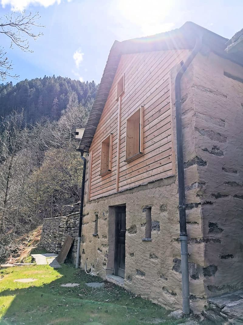 Rustico ben ristrutturato per amanti della natura e della tranquillità (4)