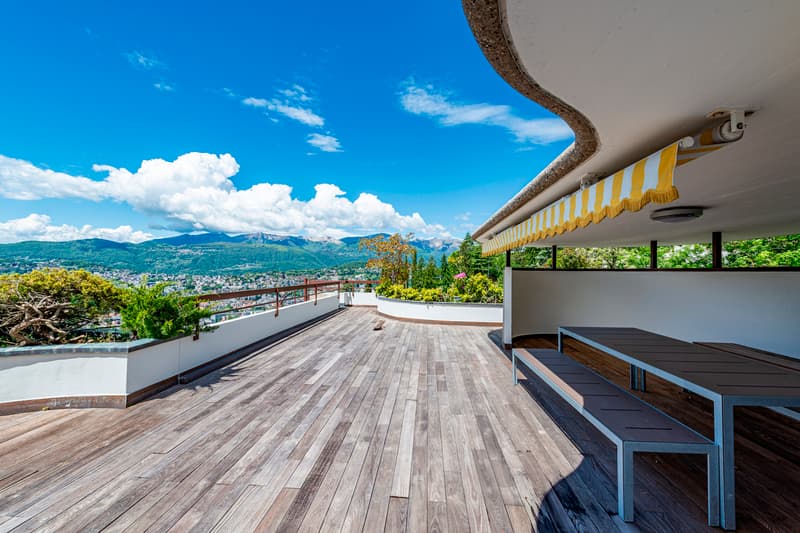 Attico moderno con splendida terrazza rooftop (3)