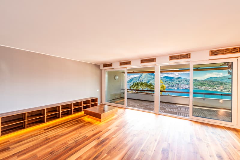 Attico moderno con splendida terrazza rooftop (9)