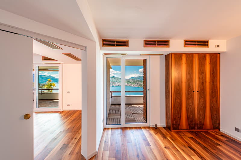 Attico moderno con splendida terrazza rooftop (12)