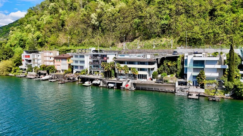 Villa sul lago con darsena privata (10)