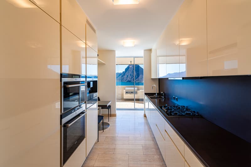 Residenza Executive | Attico di prestigio con vista panoramica sul Lago di Lugano (13)