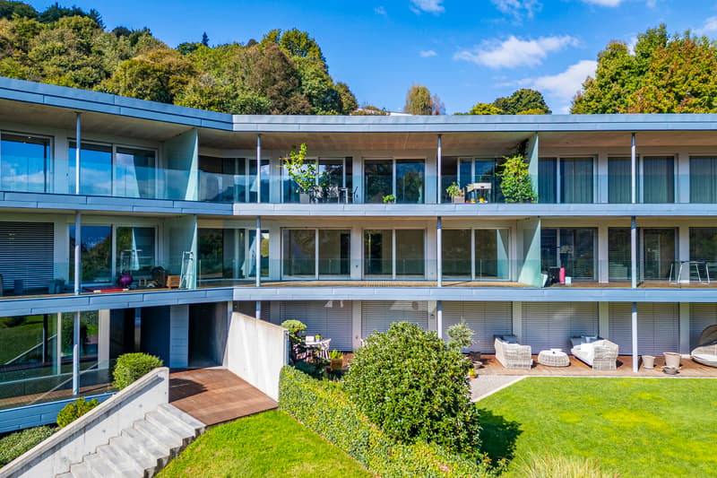 Elegante appartamento con giardino nella moderna Residenza Du Parc (2)