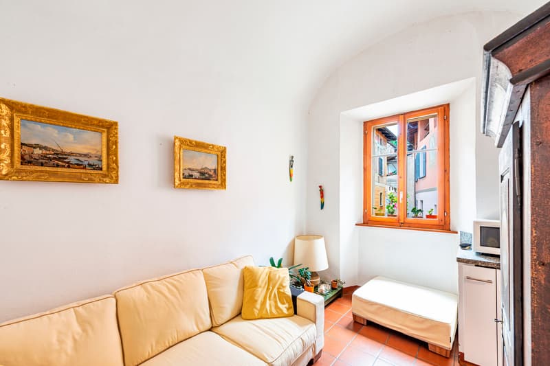 Casa nel nucleo "Antica Torre" con giardino separato (6)