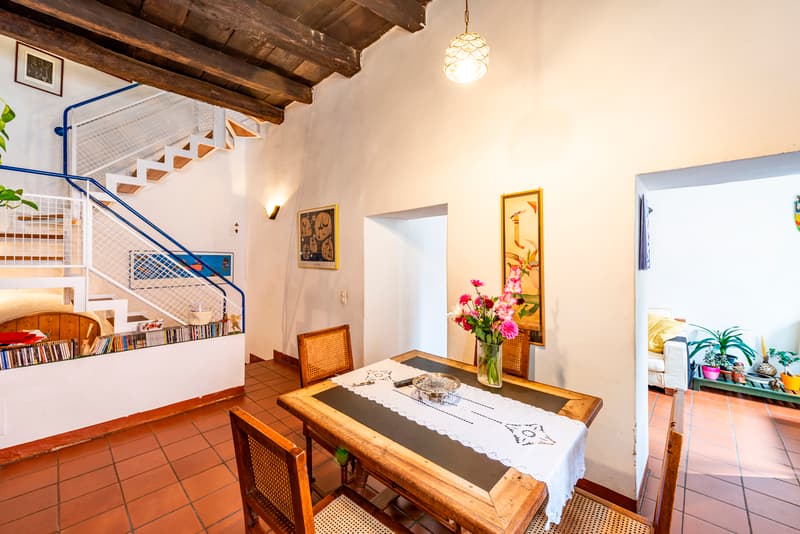 Casa nel nucleo "Antica Torre" con giardino separato (4)