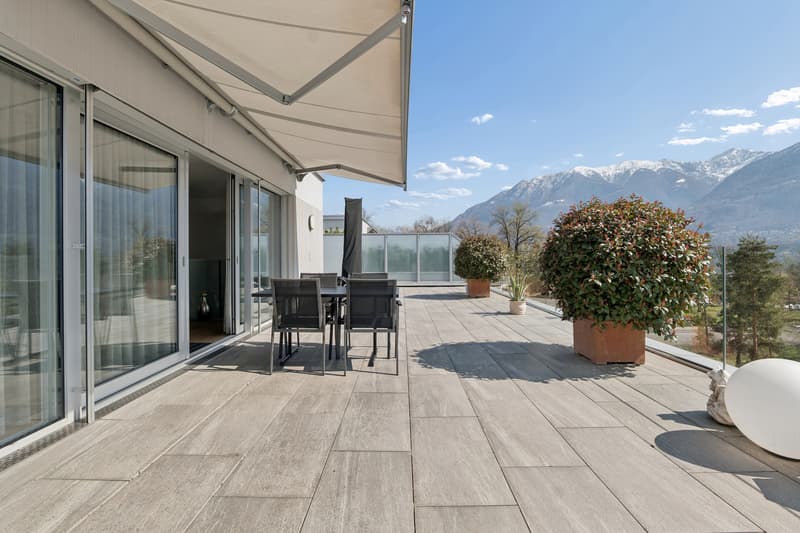 Attico-duplex con ampia terrazza a due passi dal Lido di Locarno (13)