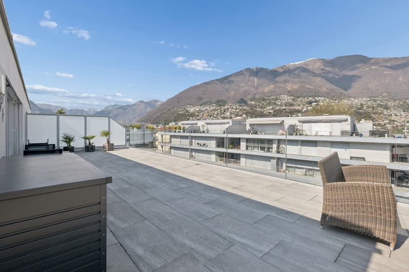 Attico-duplex con ampia terrazza a due passi dal Lido di Locarno (12)