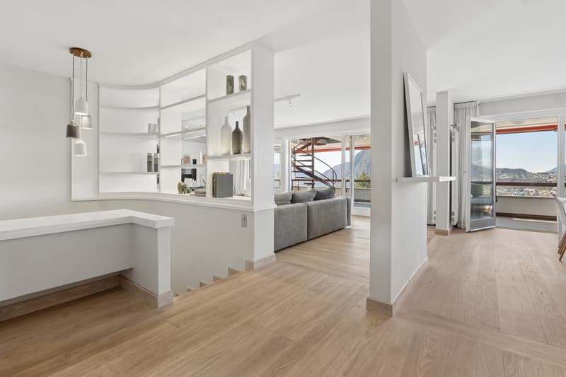 Attico-duplex con vista dominante sul Lago di Lugano (11)