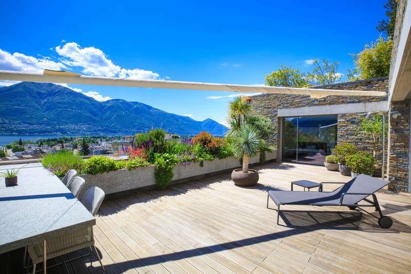 Appartamento di alto standing affacciato sul Lago Maggiore (6)