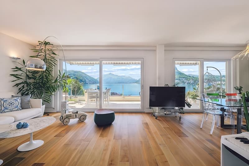 Elegante appartamento con vista lago in posizione privilegiata (3)