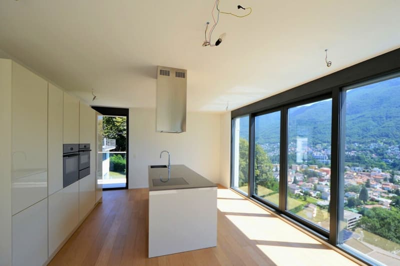 Raffinato attico con dependance e terrazze panoramiche in contesto esclusivo (7)