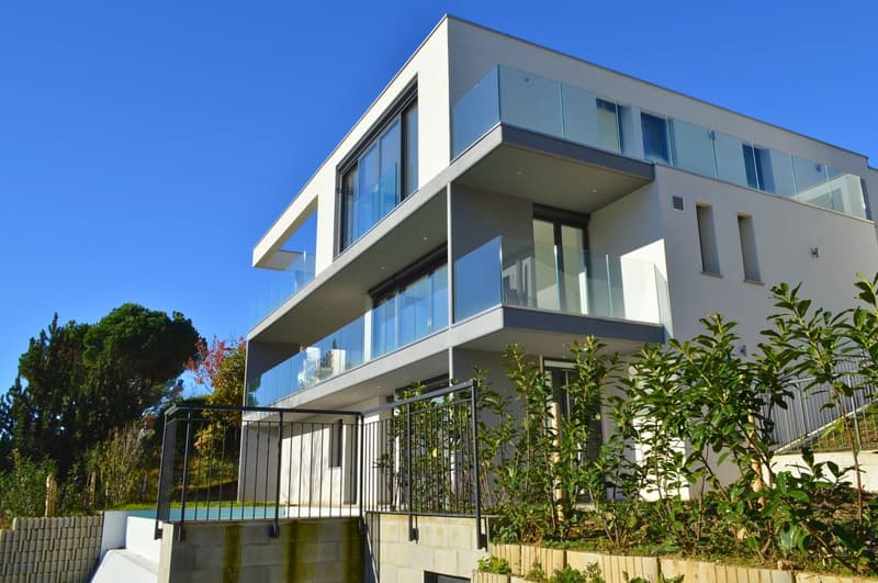 Elegante appartamento con ampia terrazza panoramica in residenza esclusiva (5)